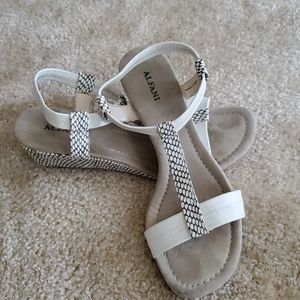 Women  sandals